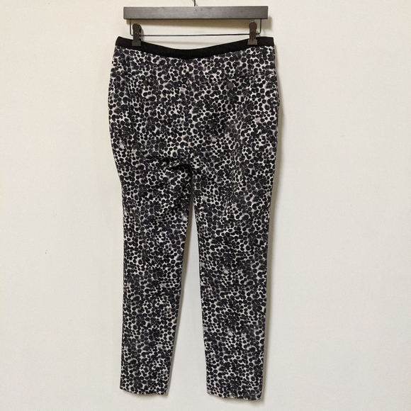 ✨4 for $20✨ H&M Spotted Skinny Stretchy Pants Black White 10 Work Office Preppy - Picture 2 of 9